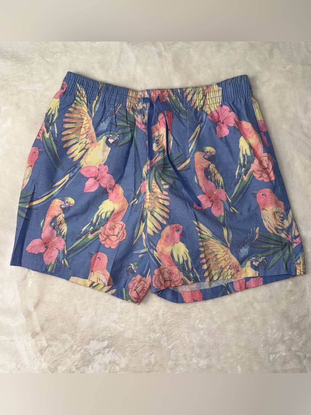 chubbies Blue Parrot Floral Swim Trunks